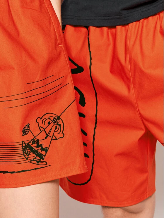 Ολοκαίνουργιο ✨ Converse Υφασμάτινα Σορτς Σορτς υφασμάτινο Unisex PEANUTS 10024377-A01 Κόκκινο Relaxed Fit 🔔 - Image 5