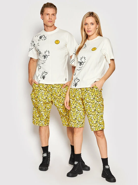 Η καλύτερη συμφωνία 😉 Converse Άνδρες Αθλητικά Σορτς Αθλητικό σορτς Unisex PEANUTS Shapes 10024382-A01 Κίτρινο Regular Fit 🛒 - Image 2