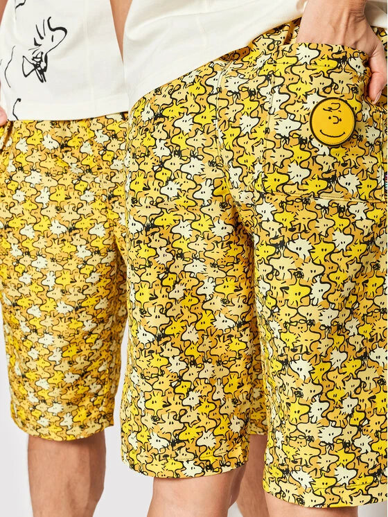 Η καλύτερη συμφωνία 😉 Converse Άνδρες Αθλητικά Σορτς Αθλητικό σορτς Unisex PEANUTS Shapes 10024382-A01 Κίτρινο Regular Fit 🛒 - Image 4